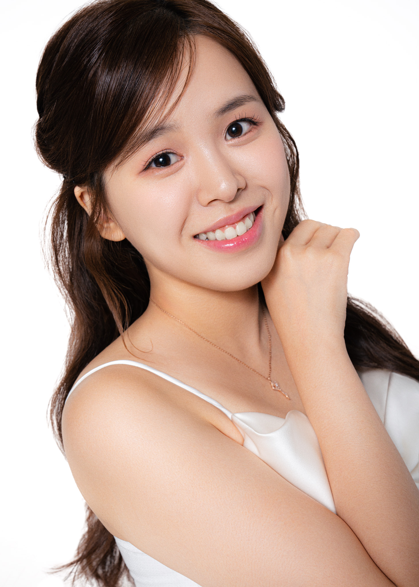 Clara Hyoyoung Kim